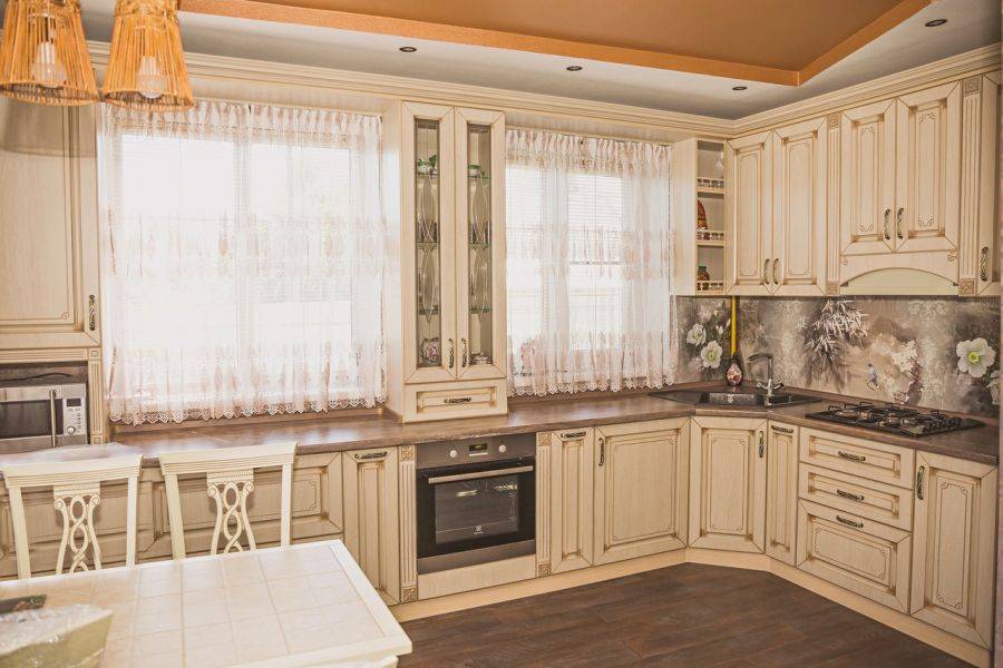 большая угловая кухня экошпон в Архангельске