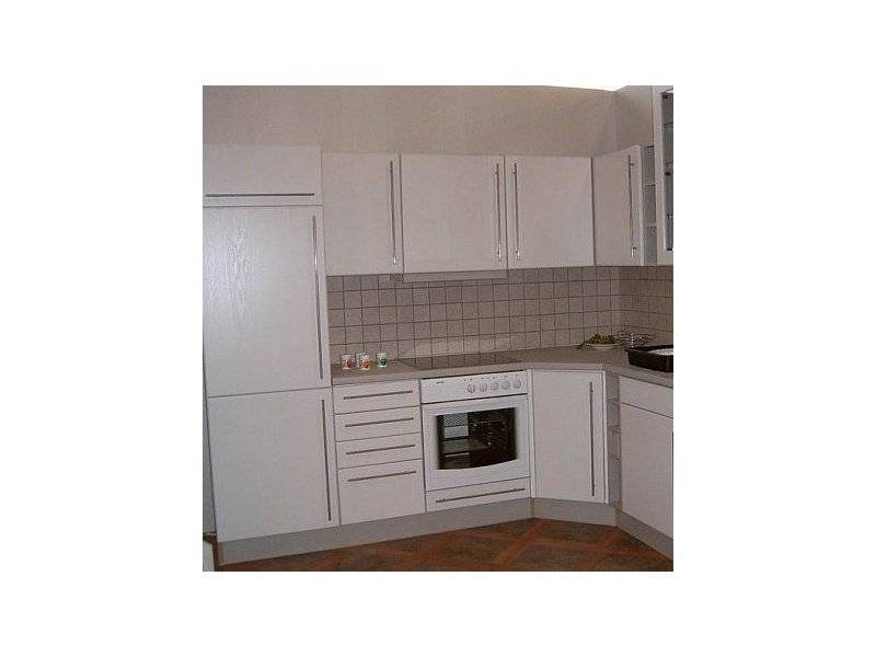 угловая белая кухня в Архангельске