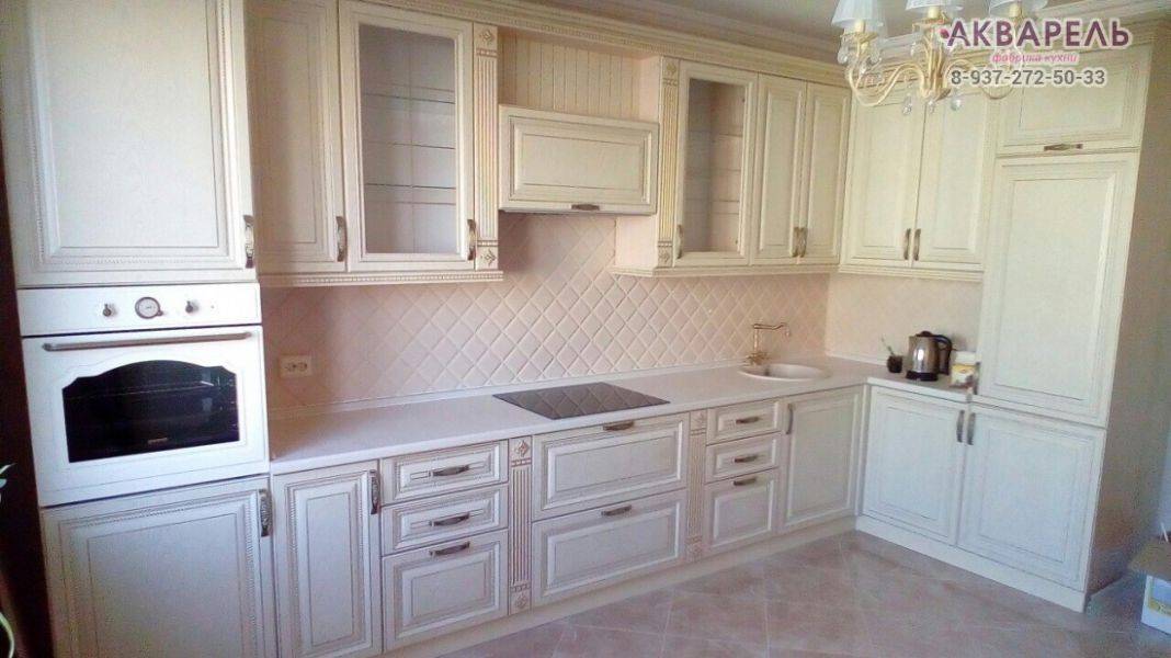 угловая кухня с патиной в Архангельске