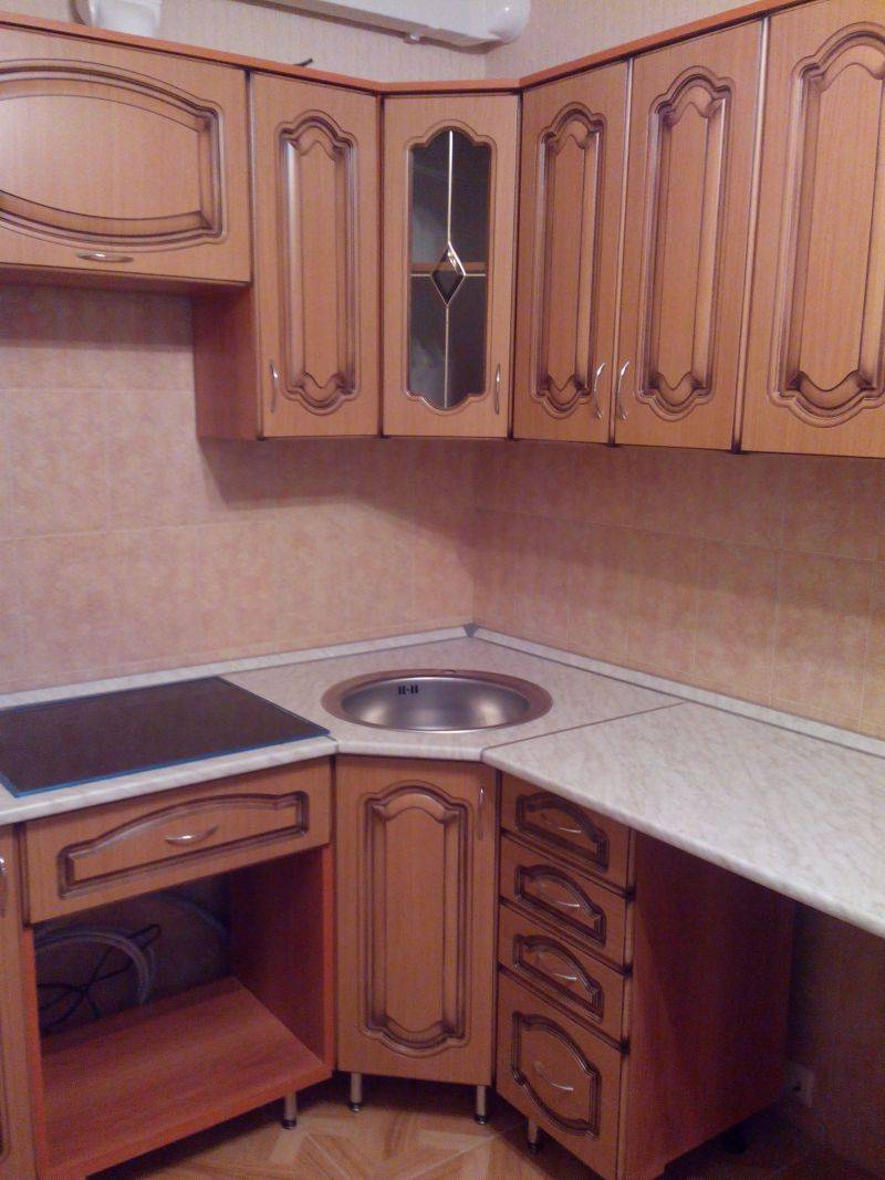 угловая кухня бабочка в Архангельске