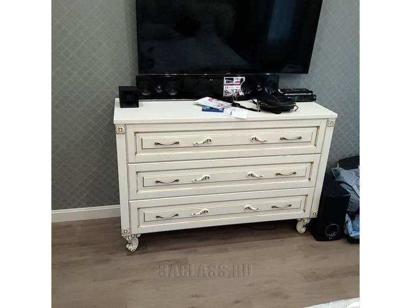 классический белый комод в Архангельске