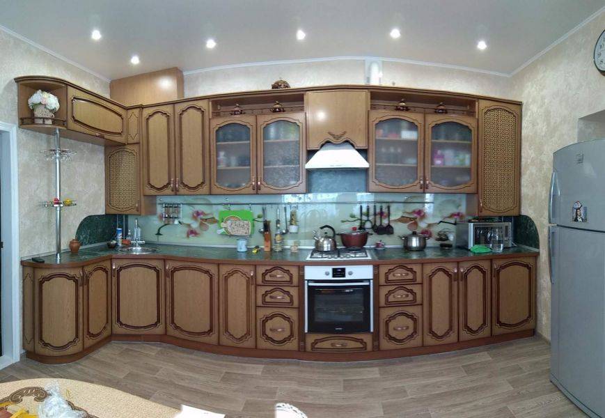 угловая кухня в Архангельске