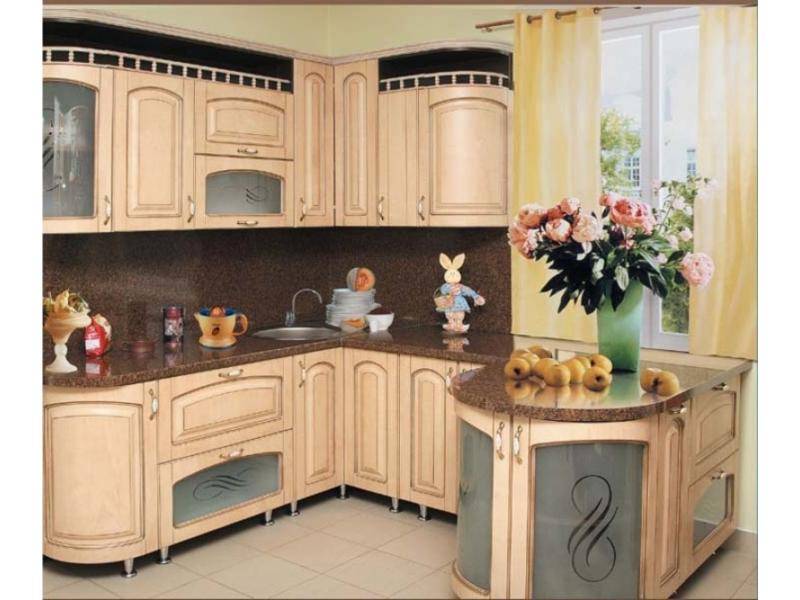 кухонный гарнитур угловой классика в Архангельске