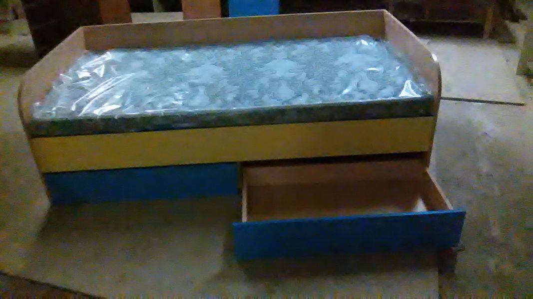 детская кровать с ящиками в Архангельске