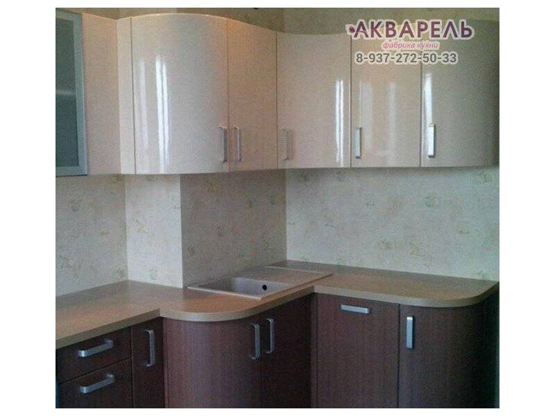 угловая кухня в пластике в Архангельске