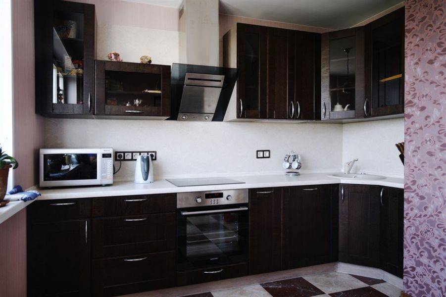 угловая кухня в рамке в Архангельске