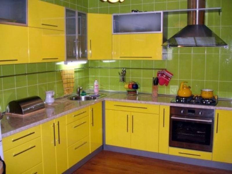 кухонный гарнитур угловой в Архангельске