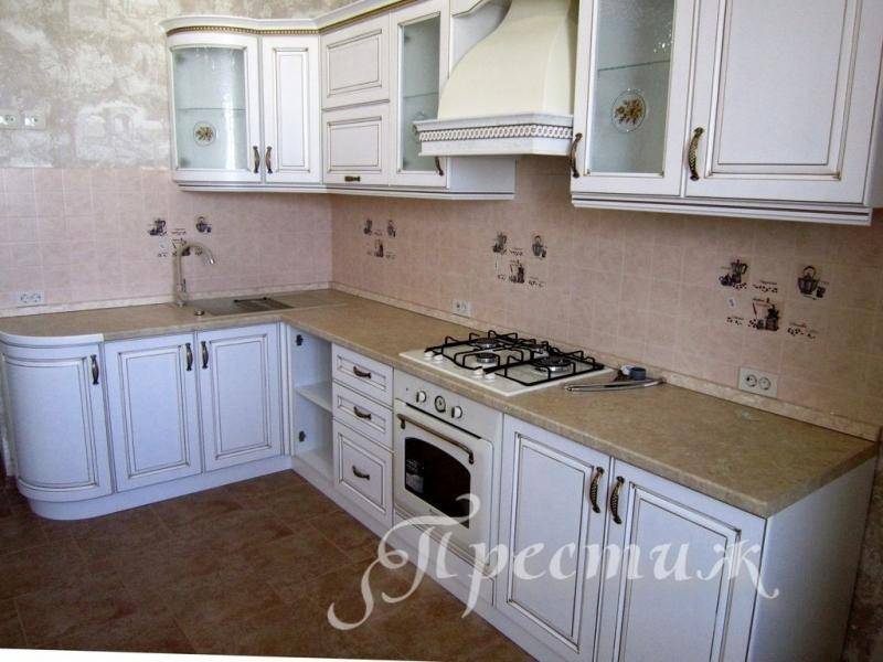 кухня из массива дерева biatris в Архангельске