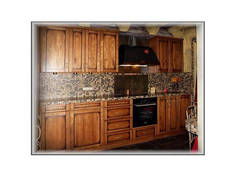 классическая прямая кухня в Архангельске