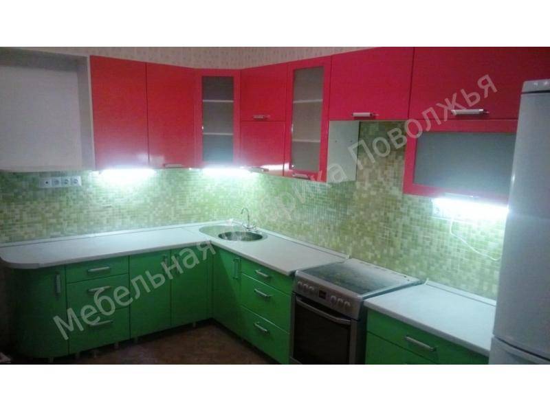 угловая кухня в Архангельске