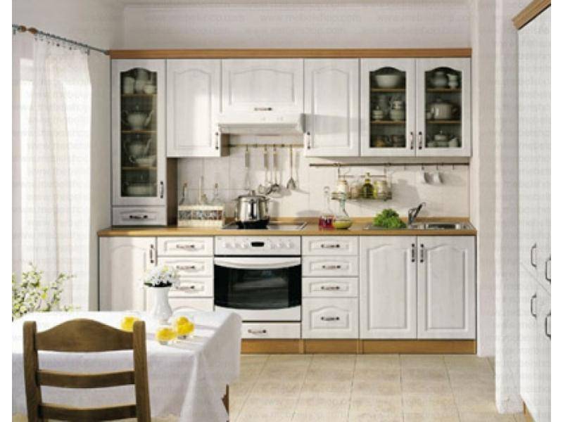 светлая кухня классика в Архангельске