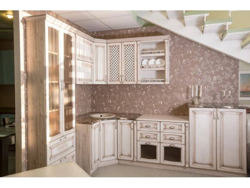 кухня из массива дуба белёный с патиной орех в Архангельске