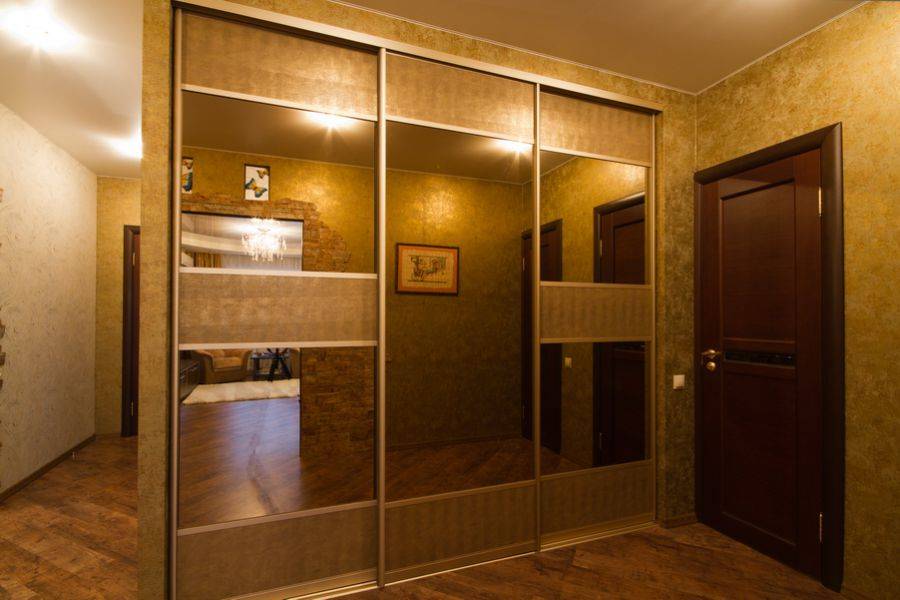 встроенный шкаф-купе для прихожей в Архангельске