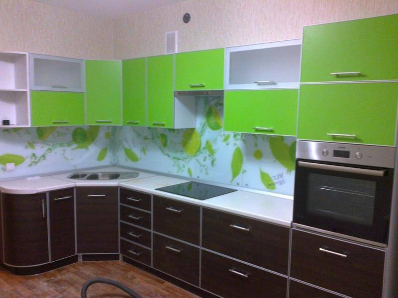 угловая кухня в Архангельске