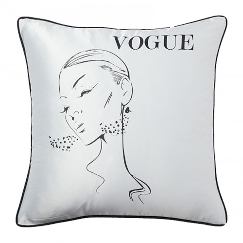 подушка с надписью vogue в Архангельске