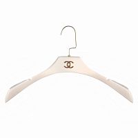 вешалка-плечики chanel белая для женской одежды в Архангельске